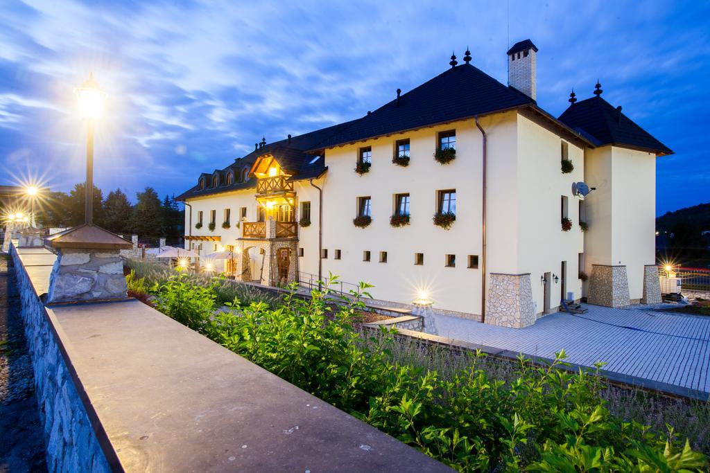 Hunting Chateau Krupina Экстерьер фото